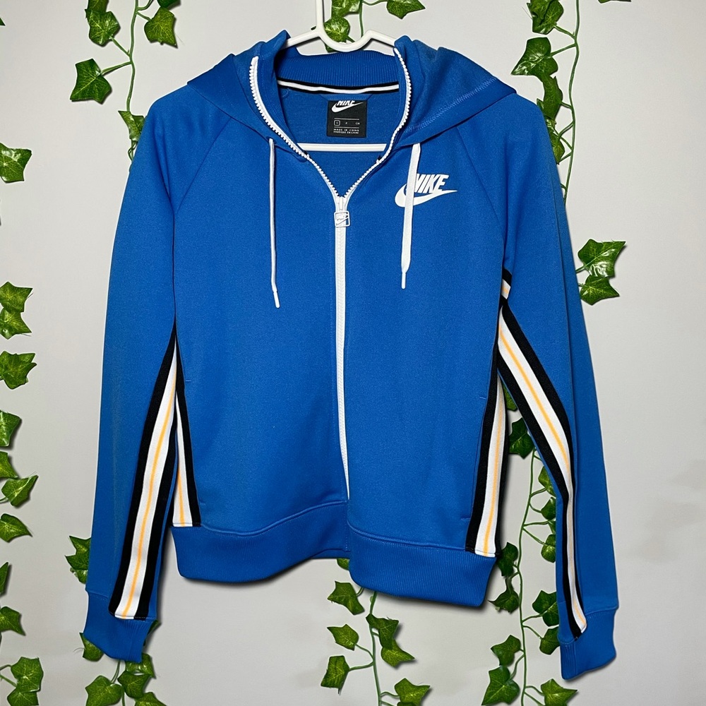 •nike zip up sport jacket•